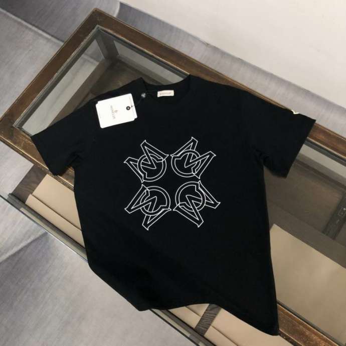 Picture of Moncler T Shirts Short _SKUMonclerM-3XLtltn8537778